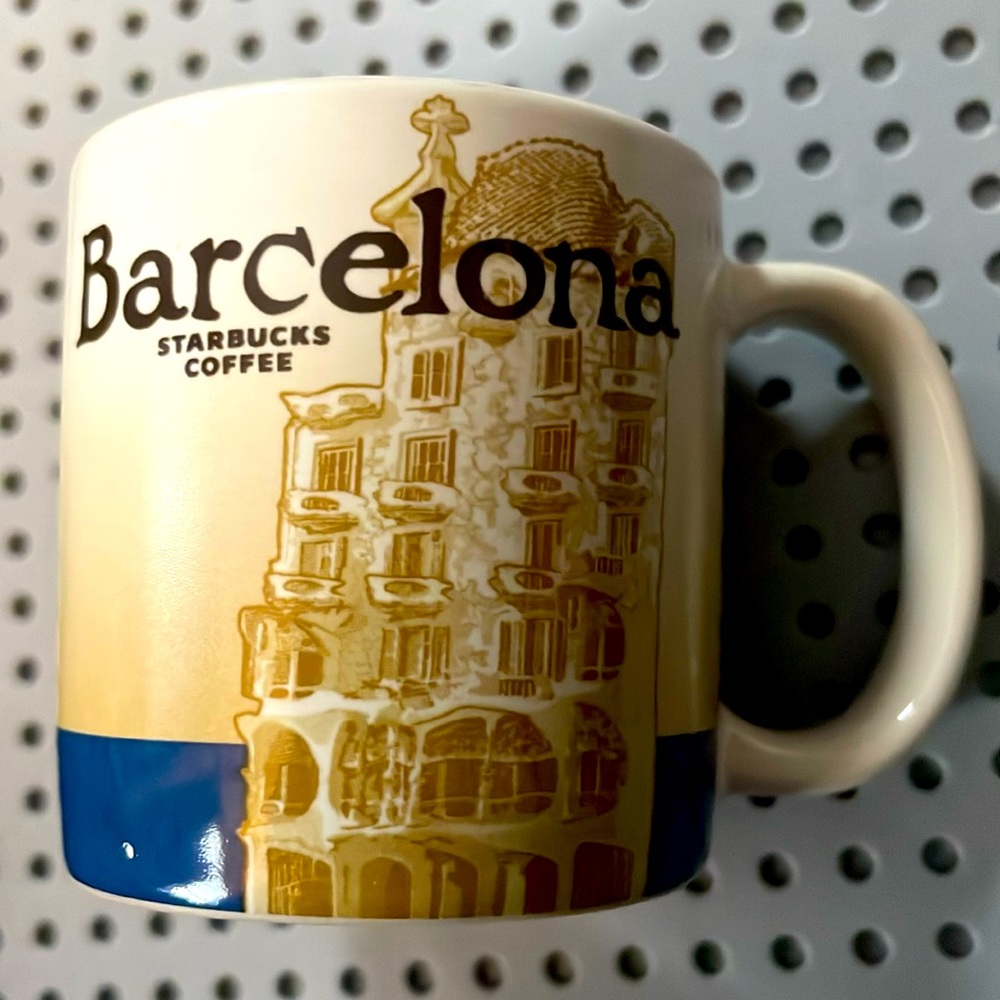 2014 Starbucks Mini Collectors Series Barcelona